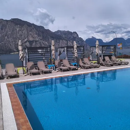 Sole 3* Malcesine