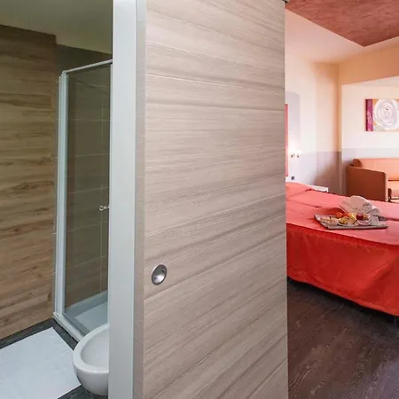 Sole מאלצ'סינה